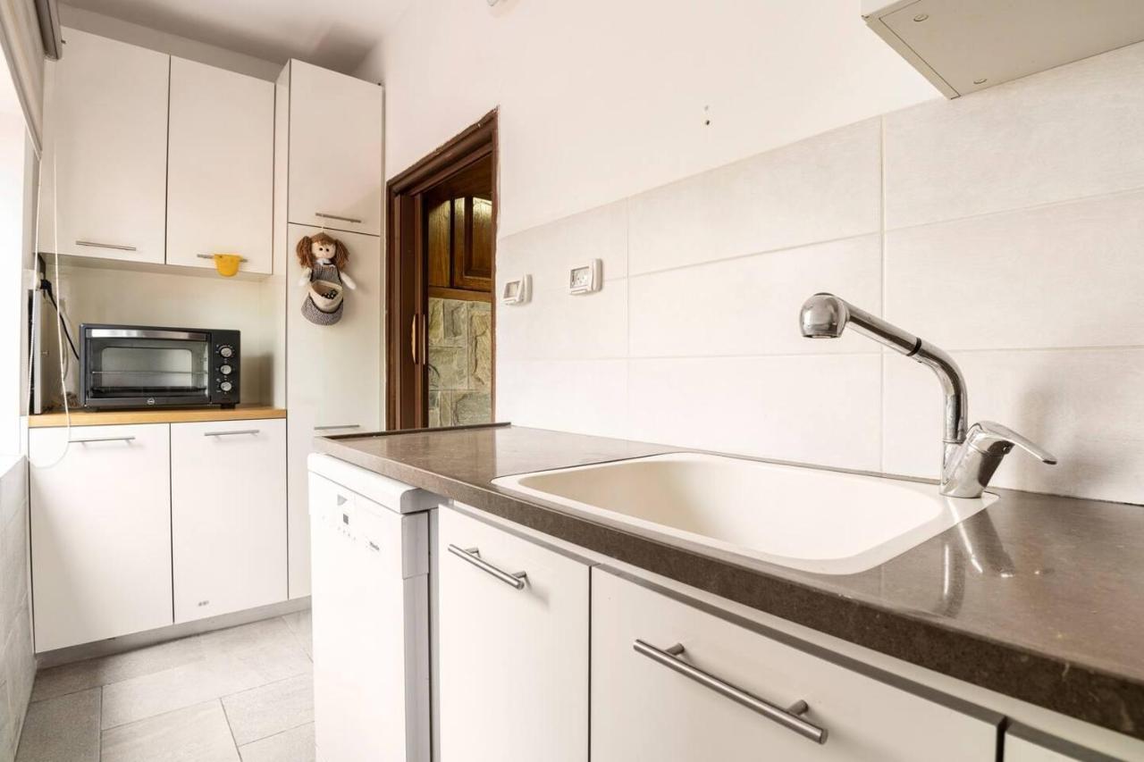 Apartament Al-Razi Residency Dāliyat el Karmil Zewnętrze zdjęcie